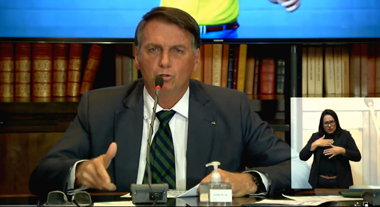 Após 3 anos falando em ‘fraudes eleitorais’, Bolsonaro admite não ter provas das acusações