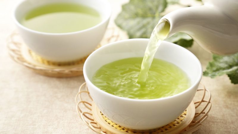 Chá-verde: veja benefícios, como fazer e se realmente emagrece