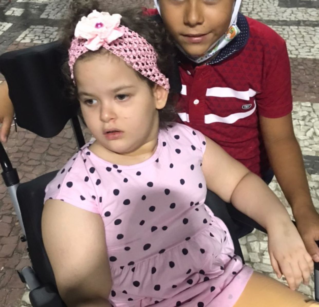 TRAGÉDIA: Criança cadeirante morre carbonizada em incêndio na cidade de Iguatu, no Ceará