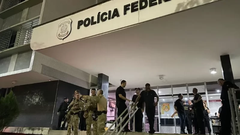 PF faz operação contra concessão ilegal de porte de armas de fogo no Ceará